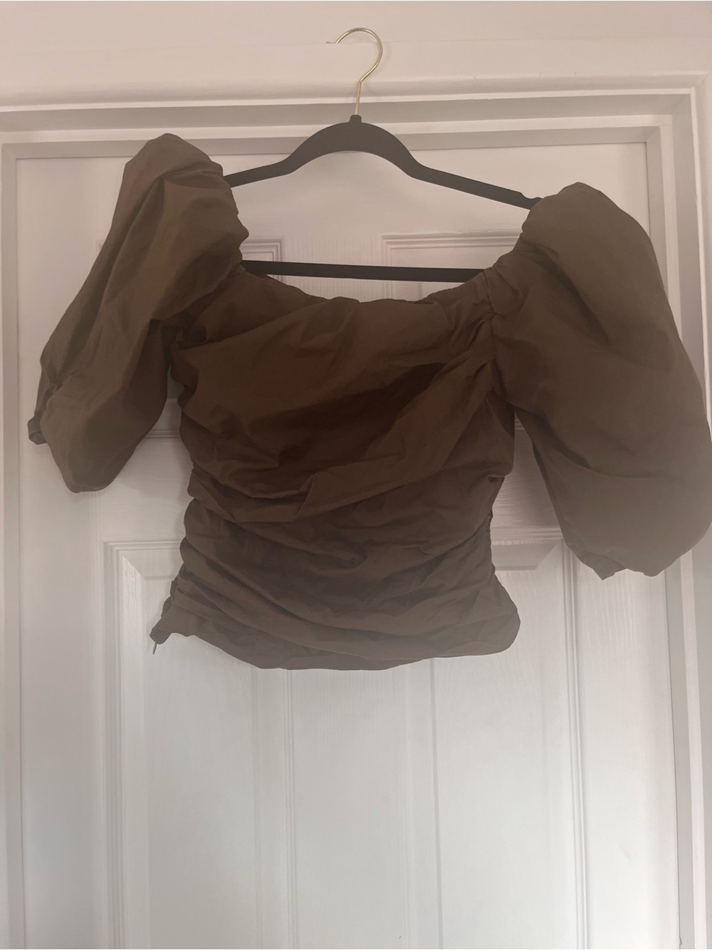 petersyn olive Puff Sleeve Off-Shoulder Top